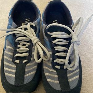 NWT  WOW Suede & Fabric Sneakers